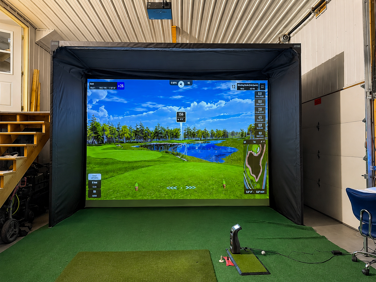 The SportScreen Parlour Series Golf Enclosure